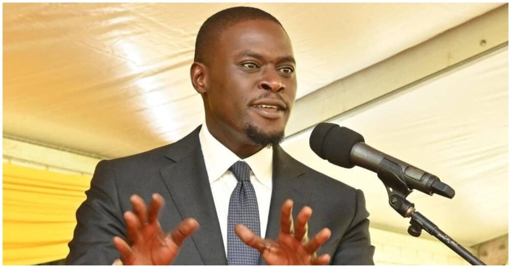 Senator Johnson Sakaja filed a legal suit against the CUE chair.