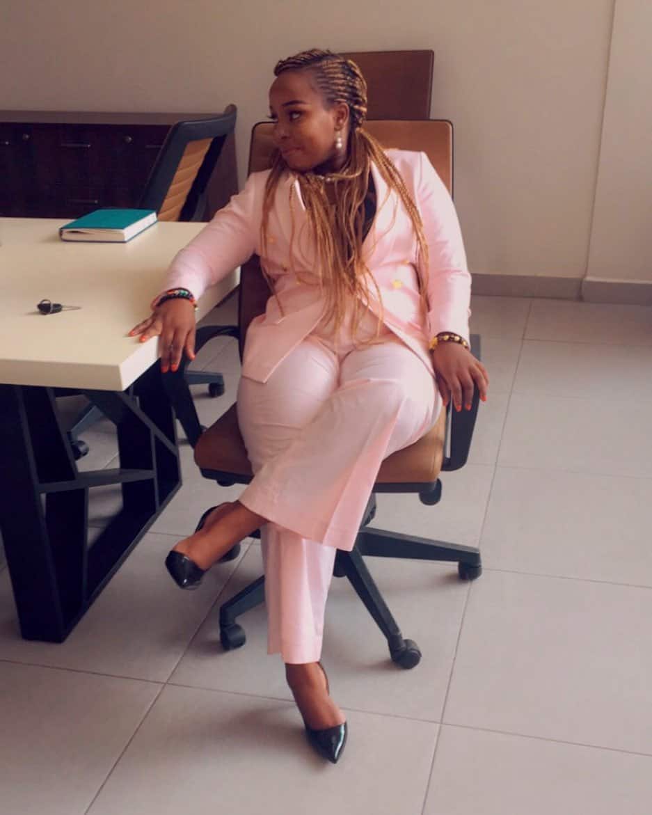7 gorgeous photos of Saumu Mbuvi new look rocking elegant and classy official suits