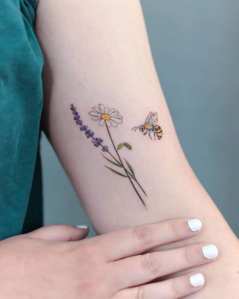 Daisy tattoo designs