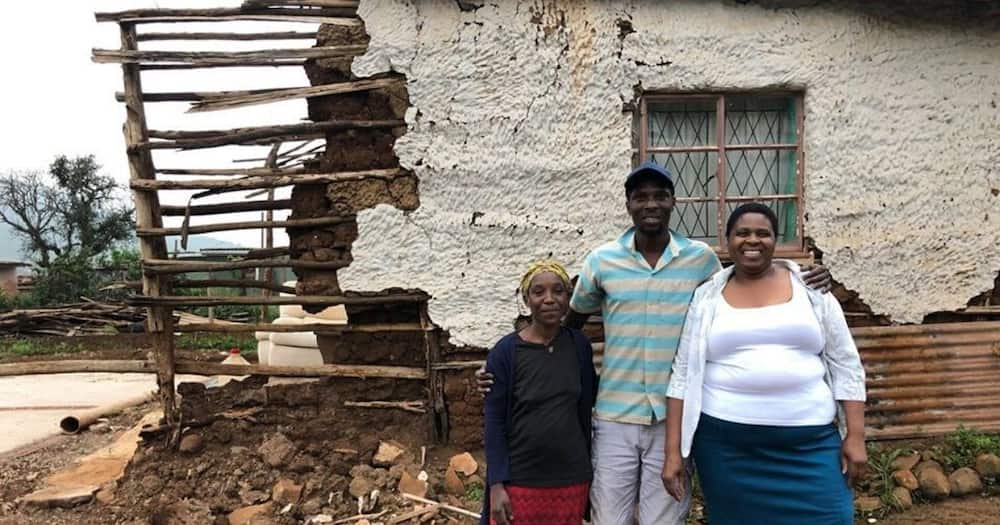 Kind woman raises R33 000 to build domestic worker a new house