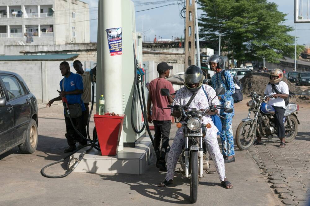 Petrol now is cheaper at official service stations than from traders on the street.