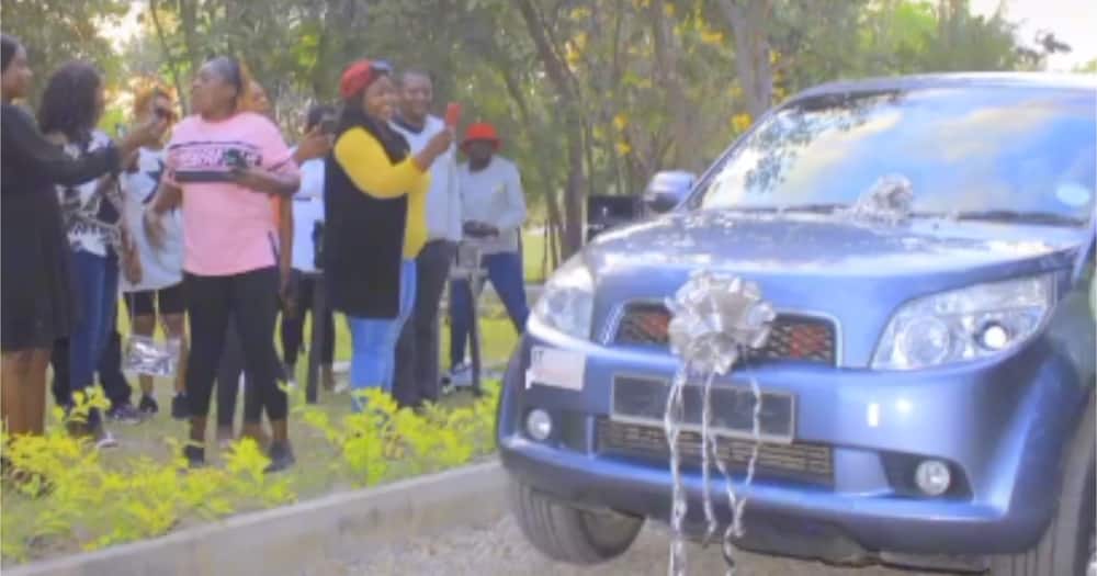 The car Jeinabor Sor received as a gift from her husband.