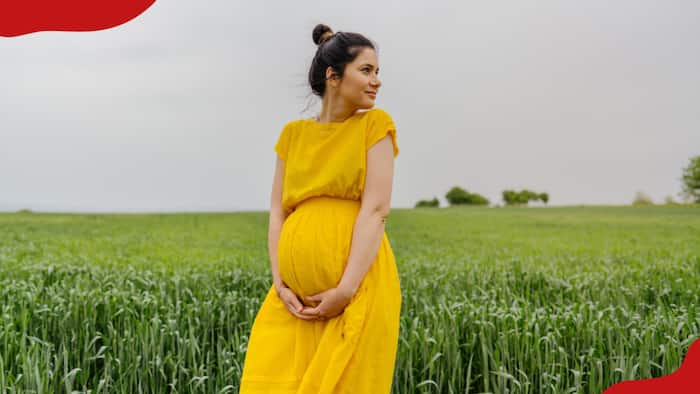 100+ maternity photo captions for Instagram pics of your pregnancy