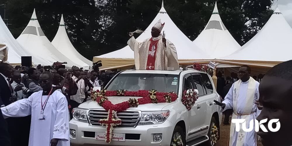 Song and dance as Eldoret Catholic diocese receives new bishop