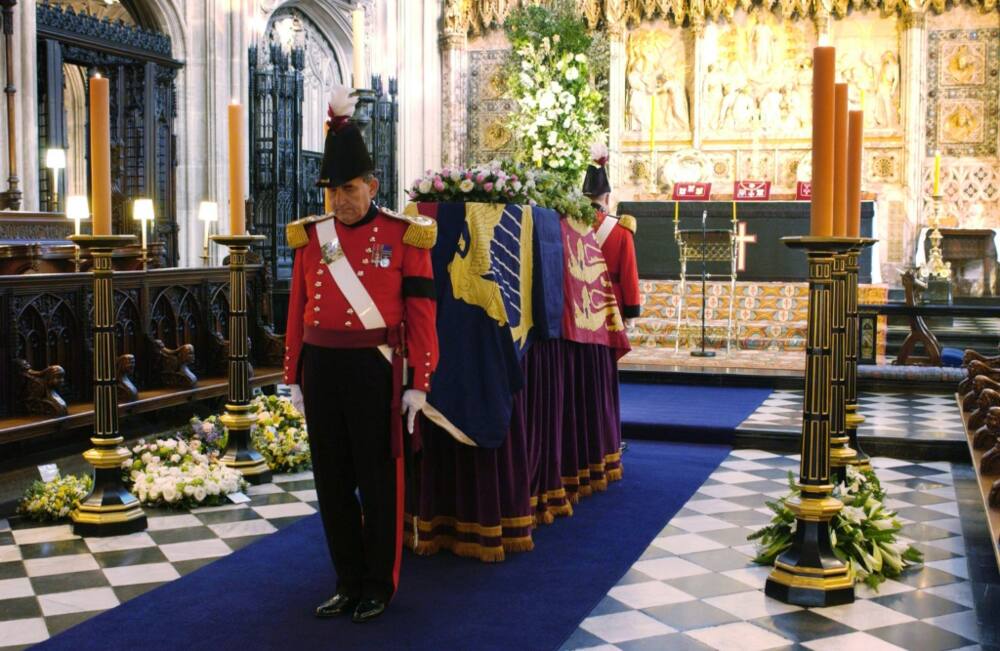 Margaret's funeral was attended by the Queen Mother 50 years after she buried her husband, king George VI