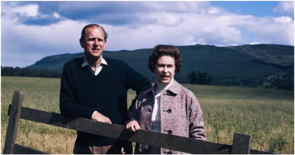15 enchanting photos of Prince Phillip and Queen Elizabeth During their Younger Years