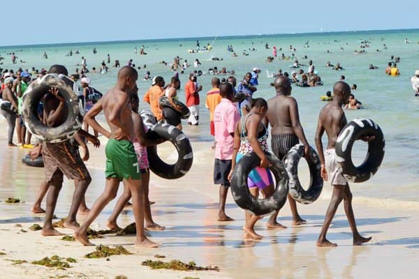 Mombasa county issues cholera alert as Nairobians flock coastal city for Easter holidays