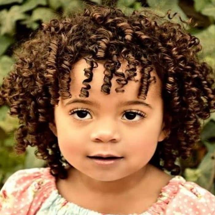 25 best short haircuts for little girls: Long, short, curly hairstyles ...
