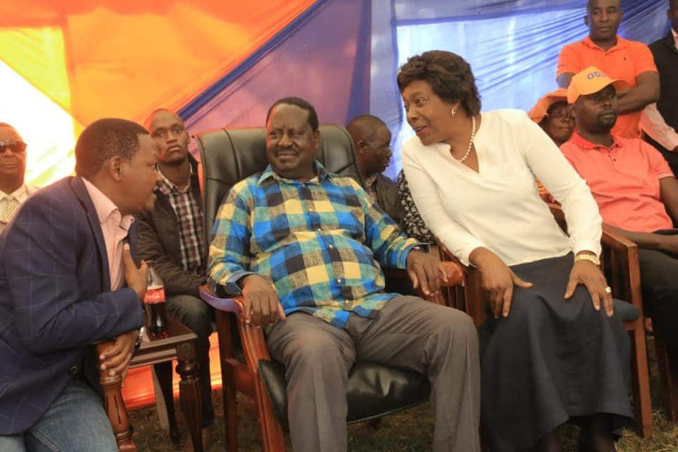 Gavana Waiguru ajiunge na Raila kwenye siasa za Kibra