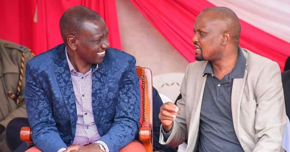 Gatundu South MP Moses Kuria and DP Ruto share a word. Photo: William Samoei Ruto.