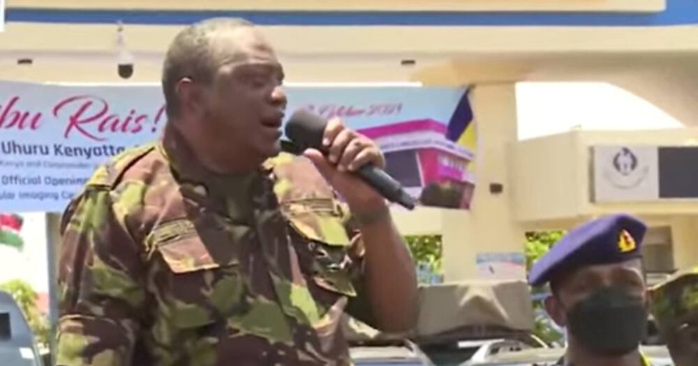 Kiambu: Uhuru Kenyatta Forced to Address Troubled Kamae Residents Who Camped Outside KU Hospital