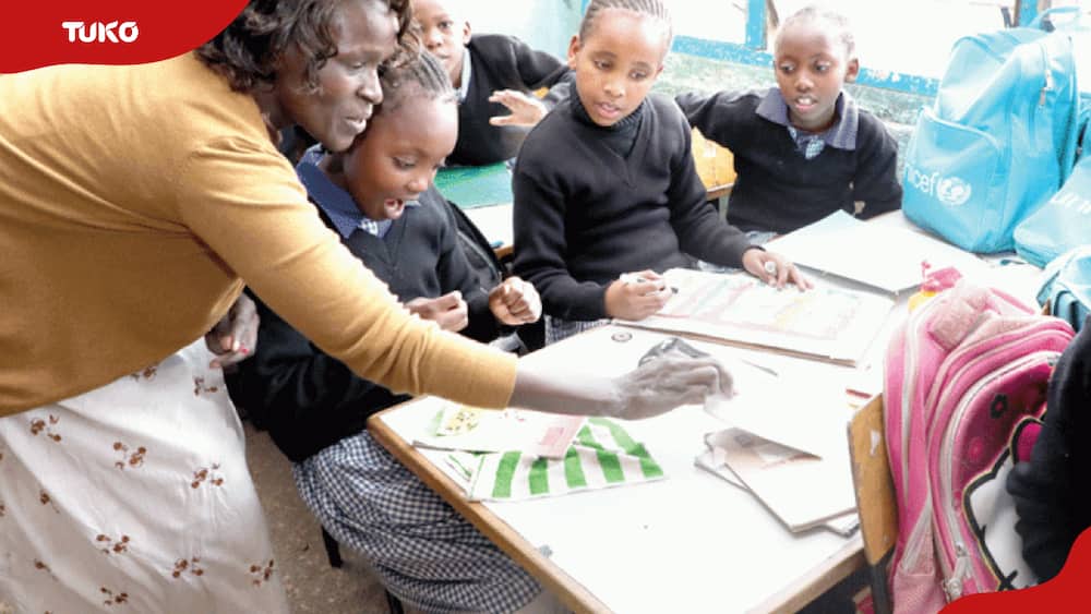 Qualifications for a P1 teacher in Kenya