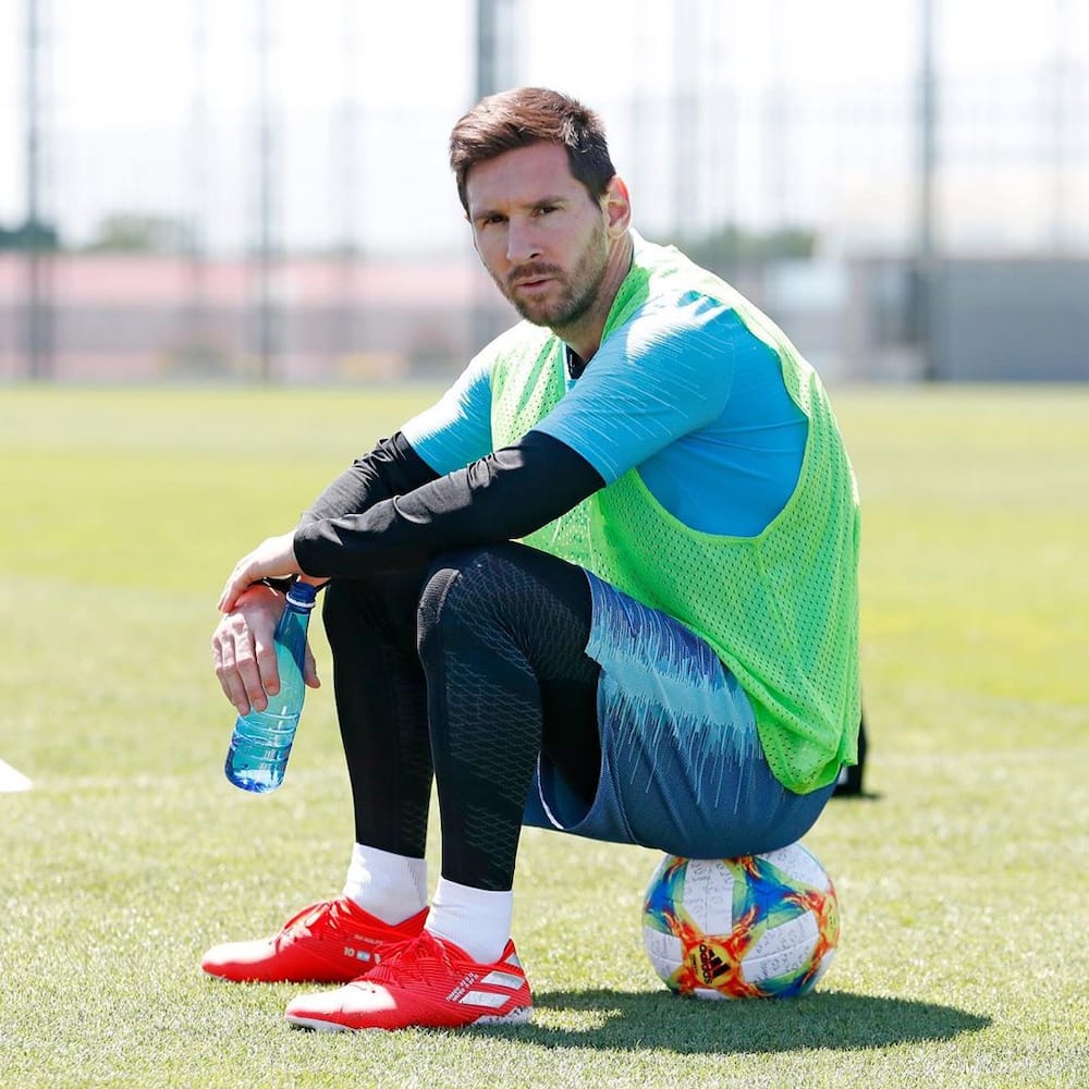 Lionel Messi reportedly tells Koeman he has no future at Barcelona