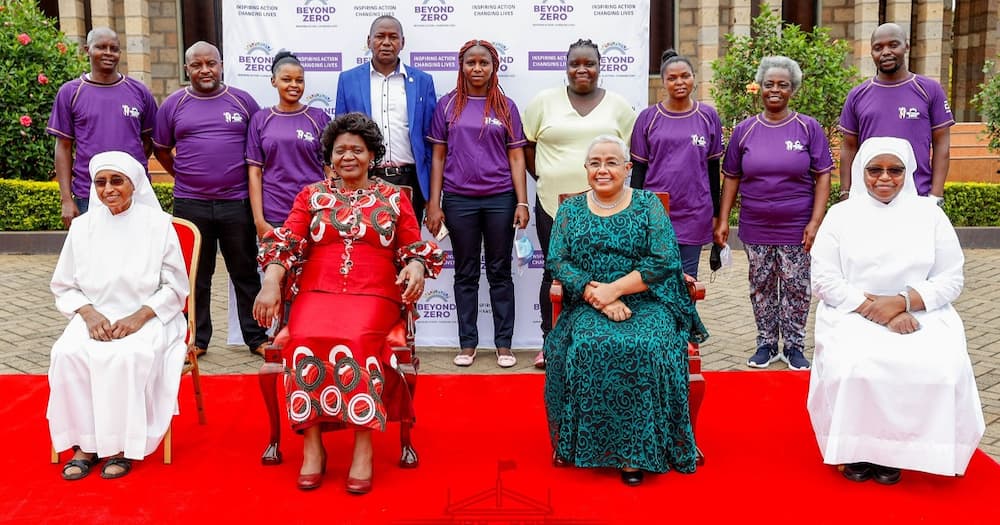 Malawian First Lady Monica Chakwera joined Margaret Kenyatta in visiting elderly Kenyans.