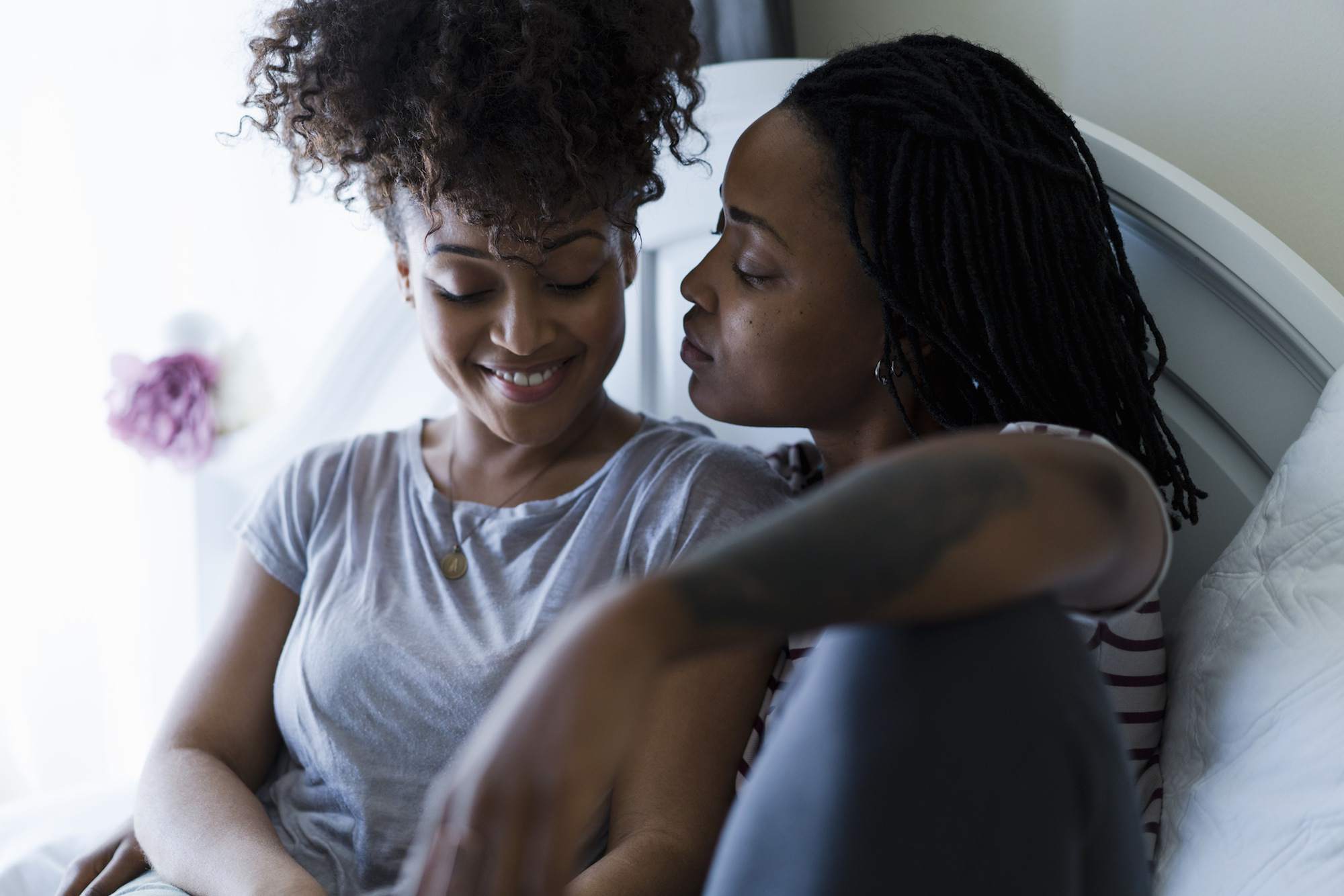 Signs your girlfriend is lesbian or bisexual ▷ Tuko.co.ke