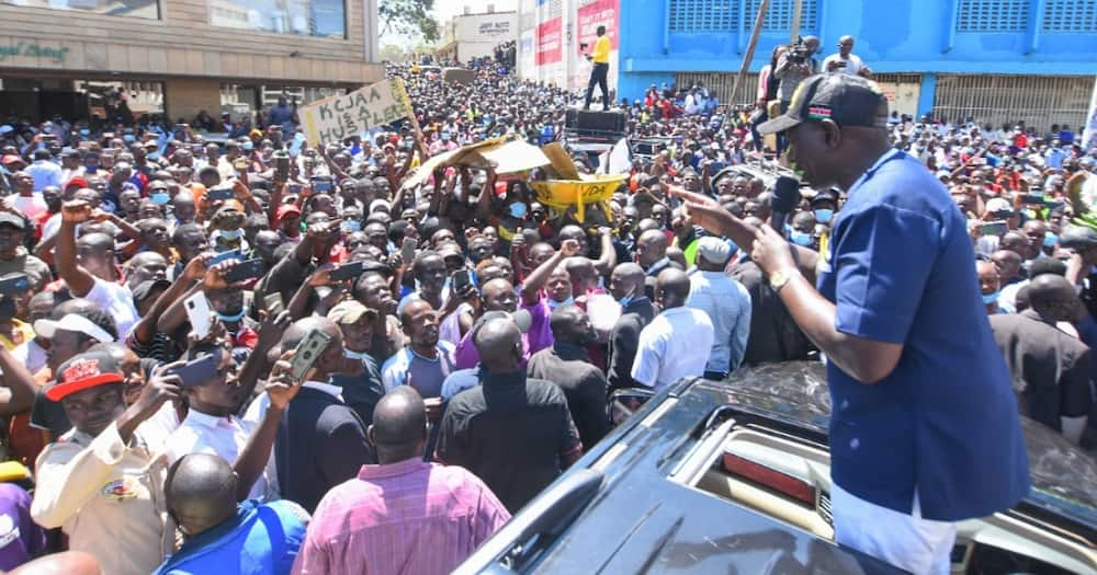 William Samoei Ruto addressing suppoters.