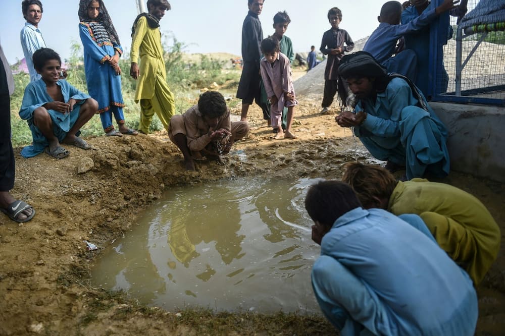 Water-borne disease and malnutrition could prove more deadly in Pakistan than recent floods