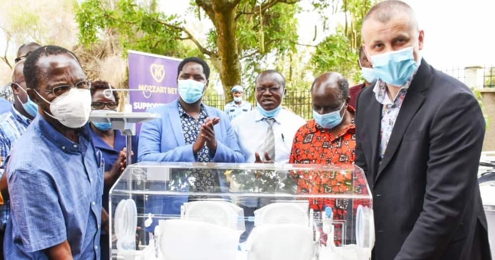 Mozzart donates equipment worth KSh 3m to Kombewa Sub County Hospital