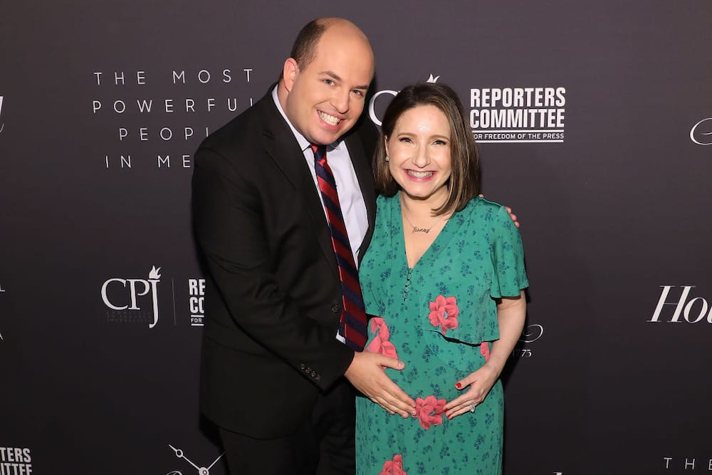 Is Brian Stelter married?