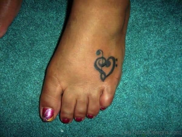 Healing My Foot Tattoo | A Tattoo Journey - YouTube