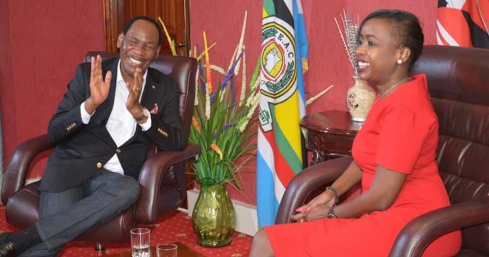 Jacque Maribe hosts Ezekiel Mutua at The Jacque Maribe Show.