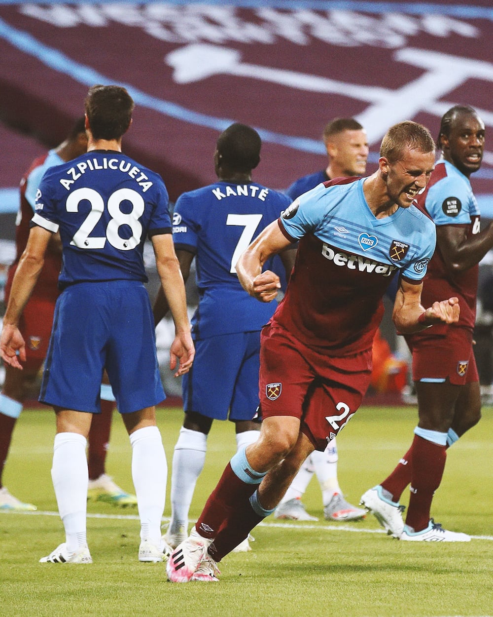 West Ham United vs Chelsea: Andriy Yarmolenko score late to condemn Blues to 3-2 defeat