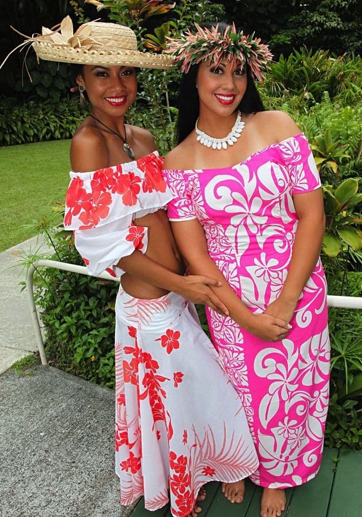 15 cutest Hawaiian outfits for women to rock in the summer - Tuko.co.ke
