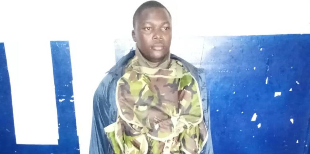 Polisi feki anasawa Homa Bay akitekeleza kafyu