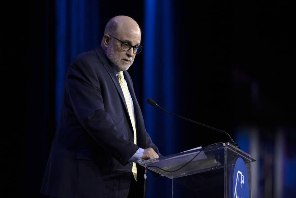 Mark Levin speaks during the Republican Jewish Coalition (RJC) Annual Leadership Meeting