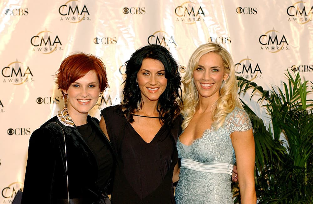 All-female country music group SHeDAISY pose for a photo at the 38th Annual Country Music Awards