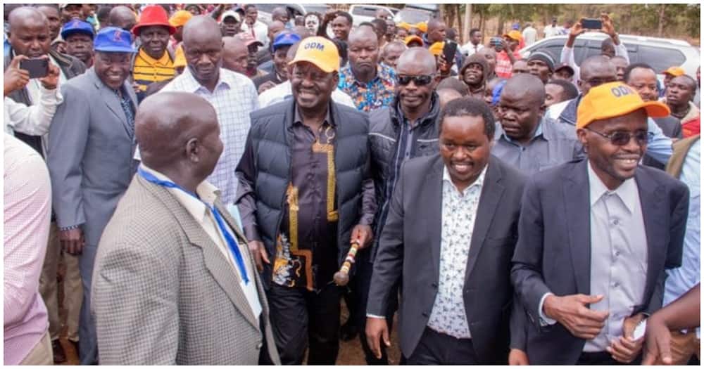 Rowdy youths forced Raila to end his rally in Iten.