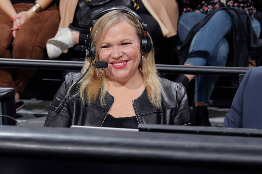 Holly Rowe