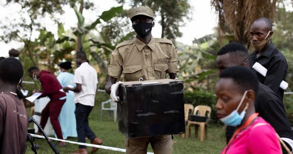 Uchaguzi mkuu Uganda: Mwanahabari aliyelazwa ICU apelekwa kupiga kura