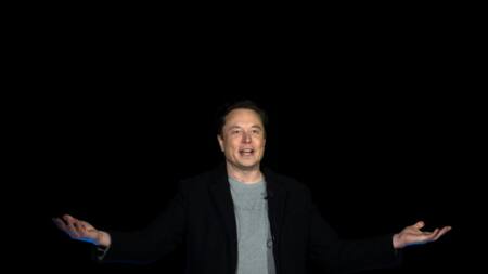 Elon Musk in row with Zelensky over Russia 'peace plan'
