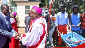 William Ruto Promises to Buy Retired Bishop Joseph Kagunda a Wheelbarrow: "Next Week Kujia Zawadi"