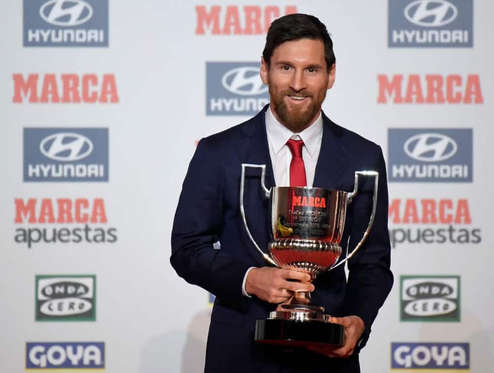 Lionel Messi wins record 8th Spanish League top scorer's award with 30 goals last season