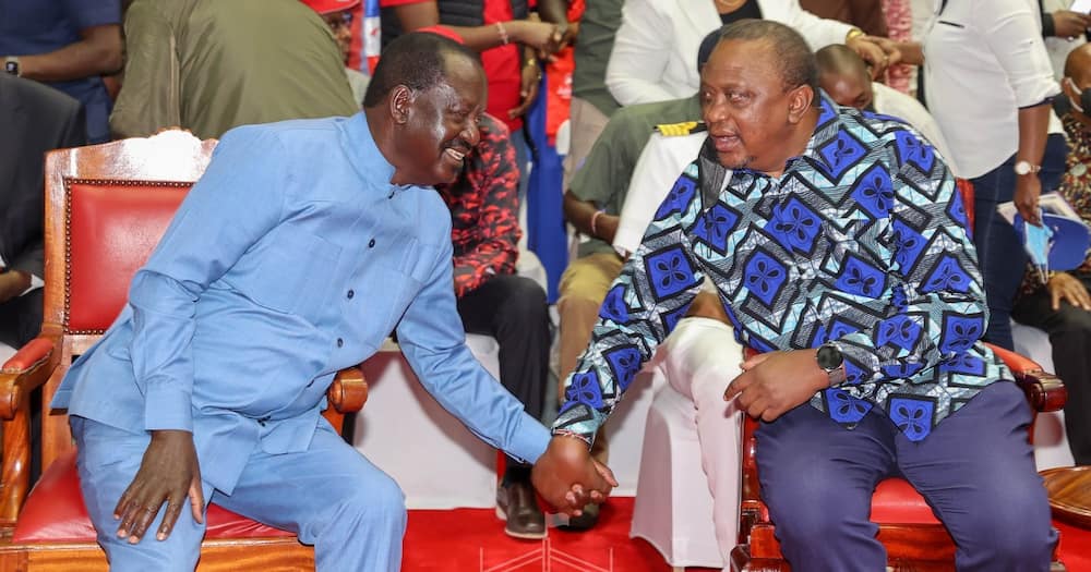 President Uhuru Kenyatta (r) and Raila Odinga. Photo: State House Kenya.