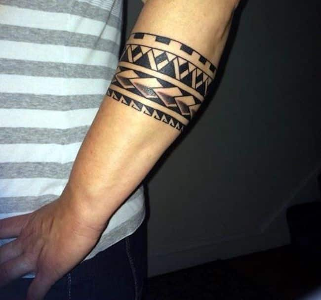 25 Unique Women S Armband Tattoo Designs And What They Mean Tuko Co Ke