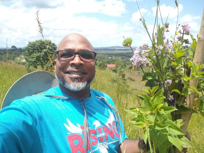 True Love: Pastor, mzungu wife celebrate 28th wedding anniversary by going out to pick wild flowers