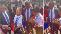 Hawk-Eyed Kenyans Spot Alfred Mutua Giving Number to Gorgeous Journalist: "Hii Imeenda"