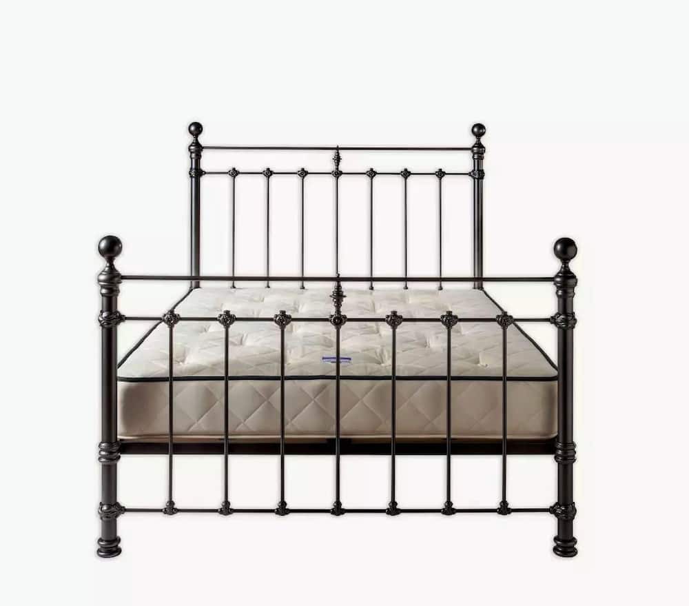Linear metal bed design