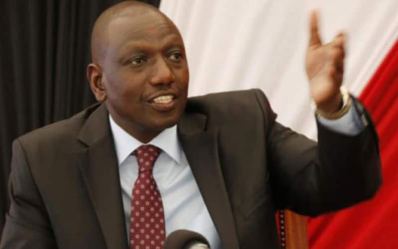 DP Ruto asema Uhuru alimshauri kwanza kabla ya salamu yake na Raila