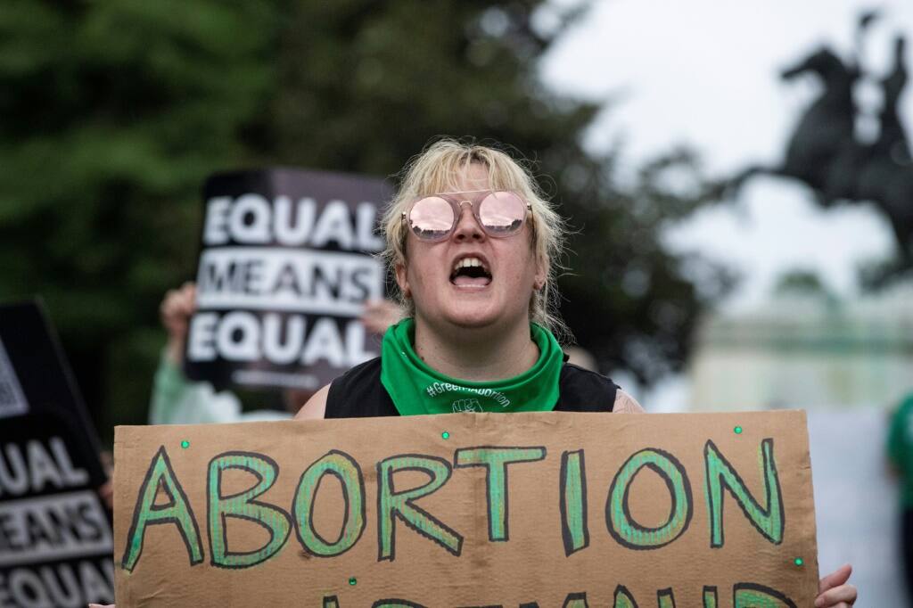 More US States Ban Abortion As Democrats Push Back - Tuko.co.ke