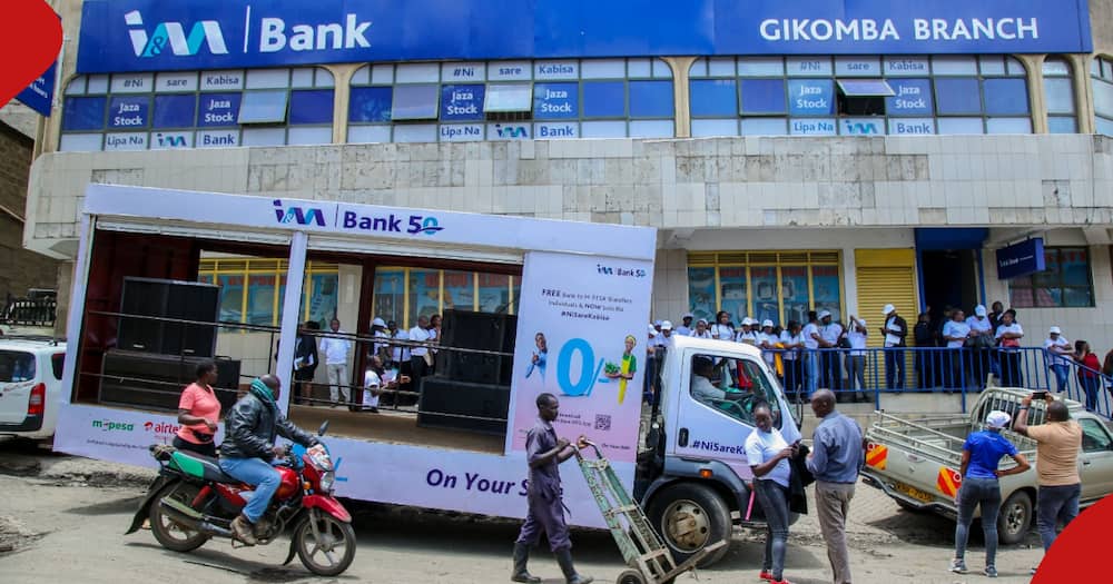 I&M Bank customers at its Gikomba branch.