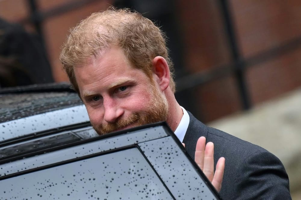 Prince Harry and pop superstar Elton John appeared at a London court, delivering a high-profile jolt to a privacy claim launched by celebrities and other figures against a newspaper publisher