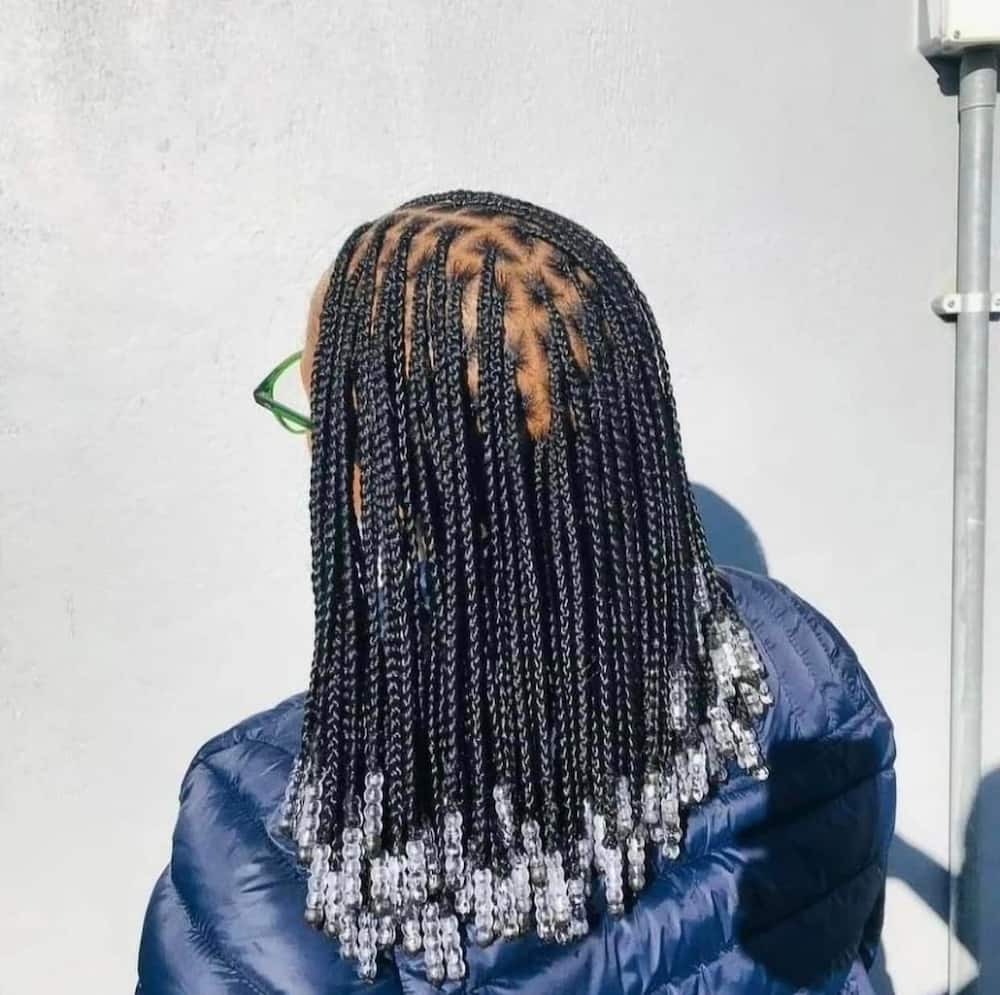 How to style knotless braids