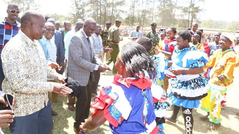 William Ruto awachekelea wanaotaka kumng'atua, ahoji yuko imara kama naibu rais