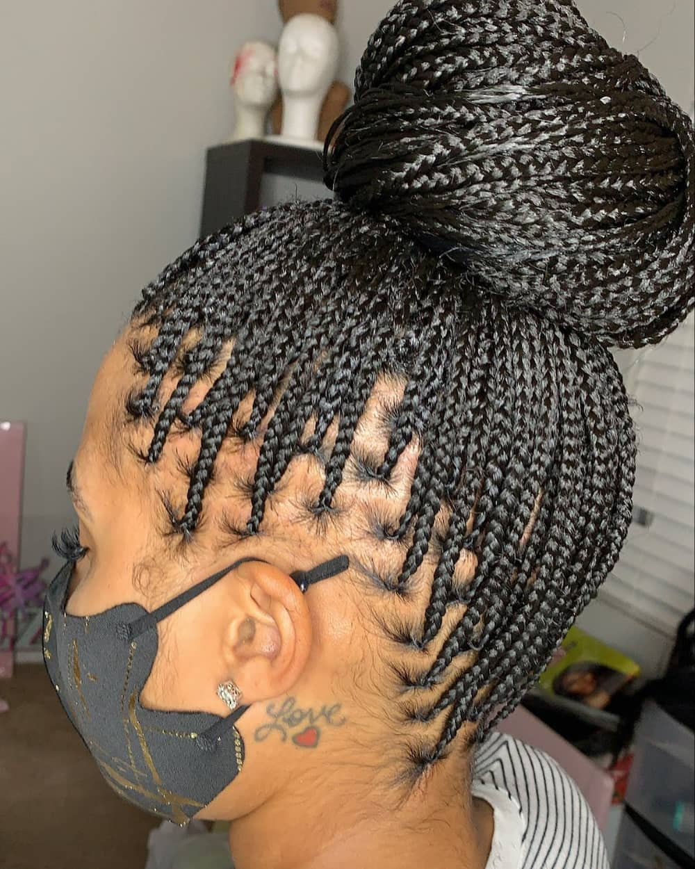 Knotless braids