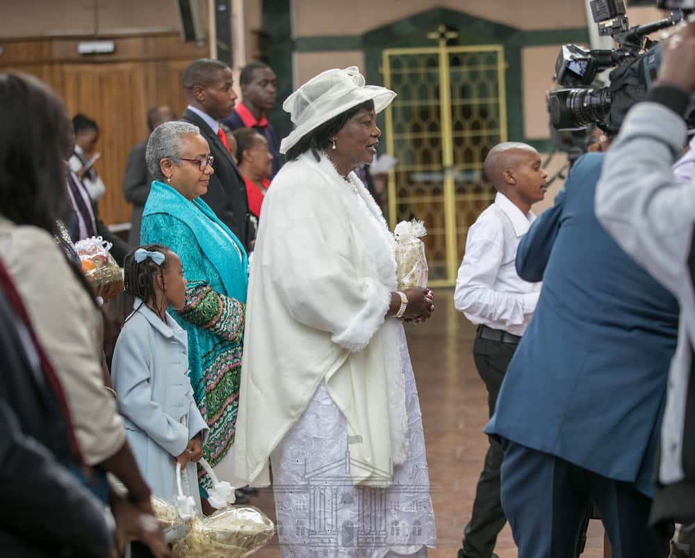 Uhuru afutilia mbali sherehe za kumkubuka babake, Jomo Kenyatta