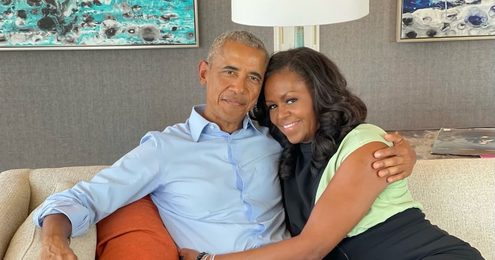 Michelle Obama and Barack Obama have stepped out in fun photo to wish all a Happy New Year.